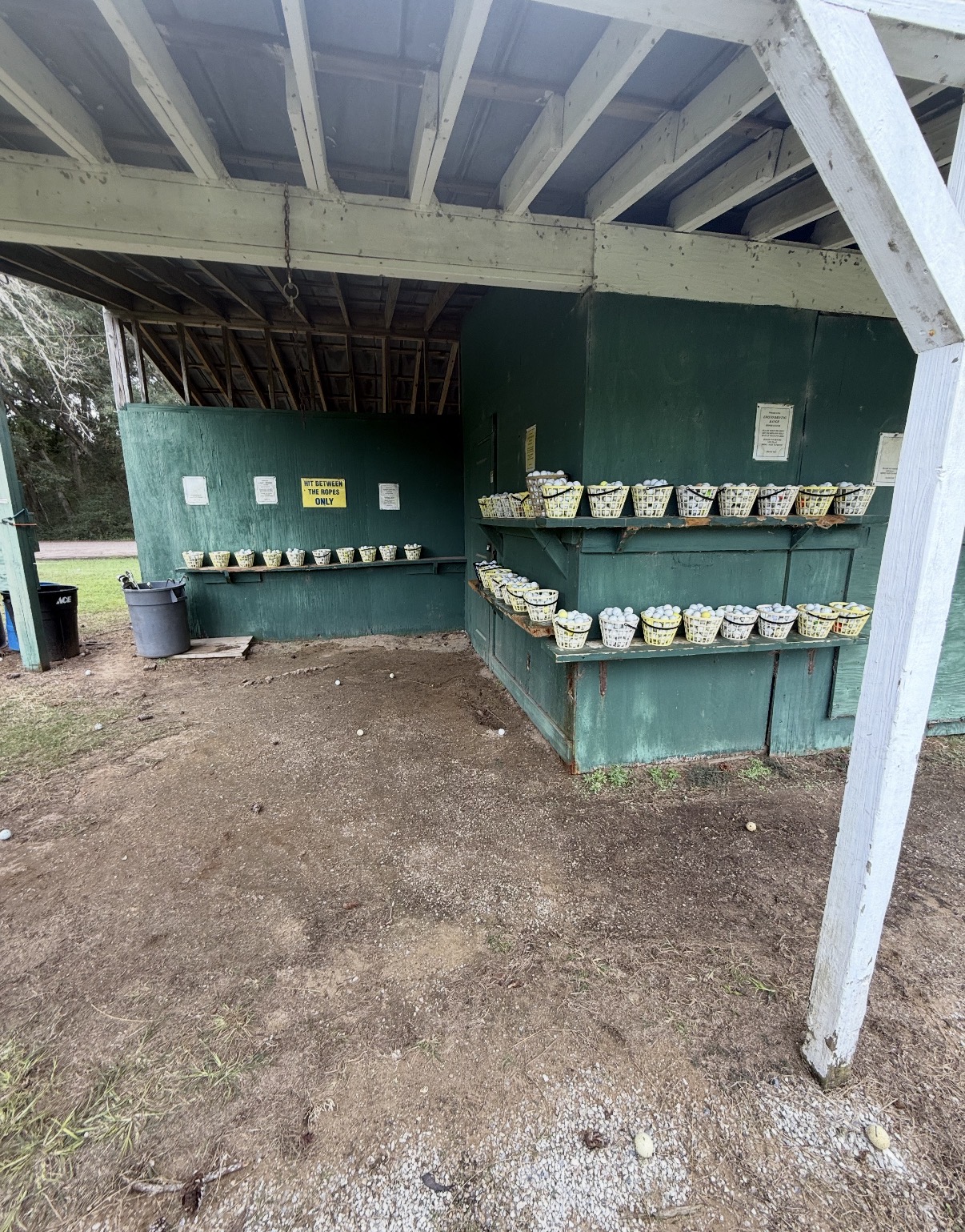Baskets of golf balls ready for hitting at Edisto Driving Range